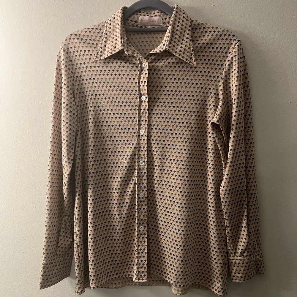Brown Casual Button Down Shirt with Geometric Design